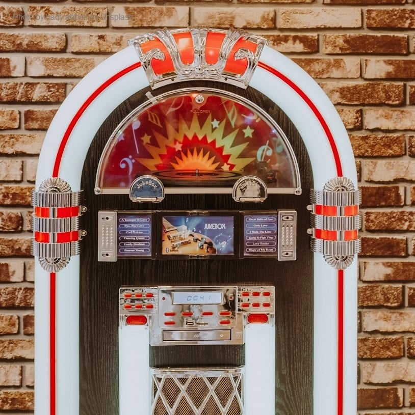 jukebox-bady-abbas-somu-unsplash